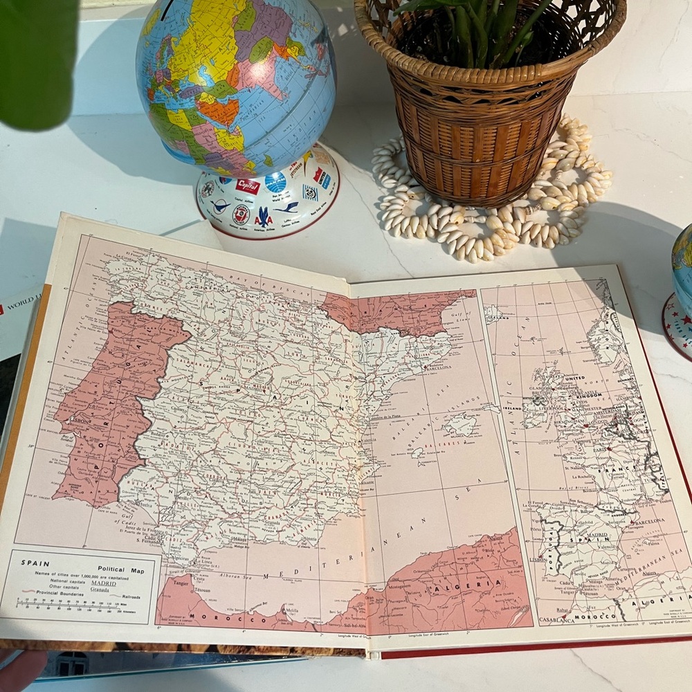 Vintage LIFE World Library collection set of 3 books 🇮🇹🇬🇷🇪🇸 - Picture 7 of 10